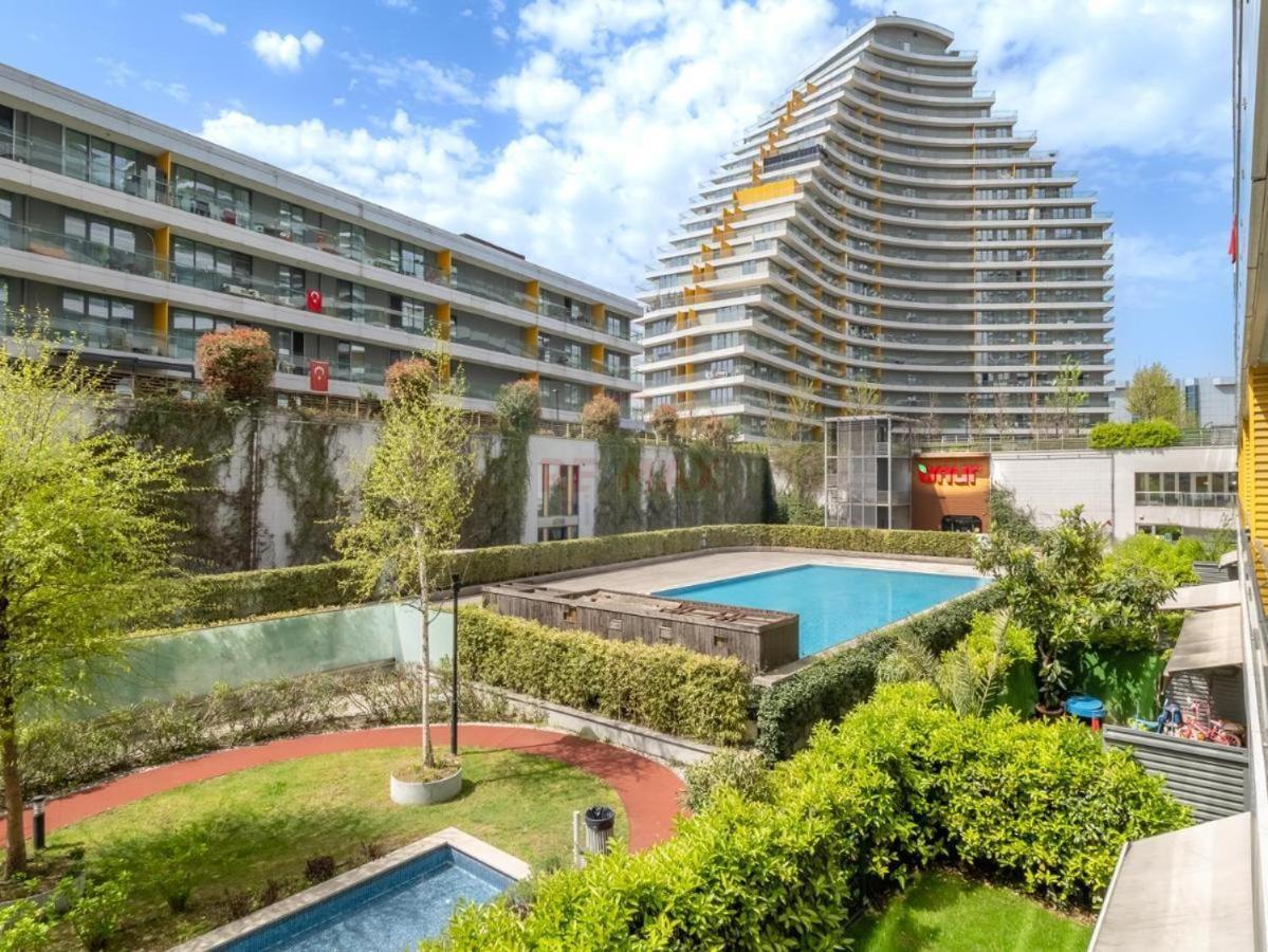 Batisehir Compound Luxury 1 Bedroom * İstanbul